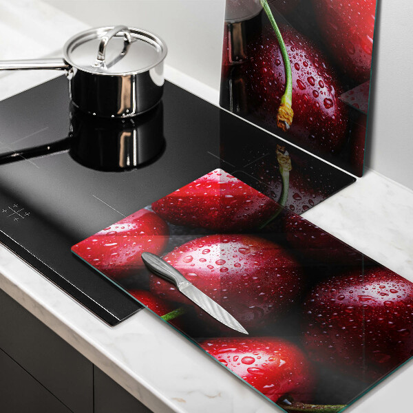 Glas Ceranfeldabdeckung Nahaufnahme von Kirschen