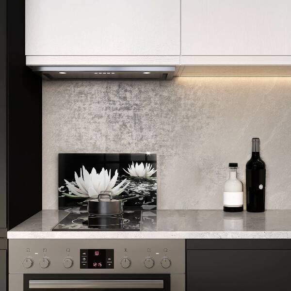 Glas Herdabdeckplatte Weiße Lilien auf dem Wasser