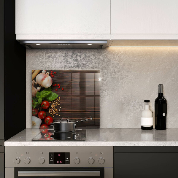 Glas Ceranfeldabdeckung Gemüse auf dem Tisch