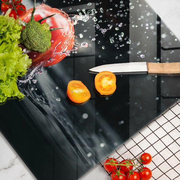 Glas Ceranfeldabdeckung Tomate in Wasser