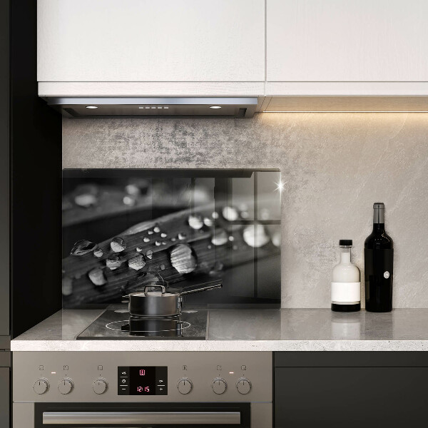 Glas Herdabdeckplatte Tautropfen auf den Blättern