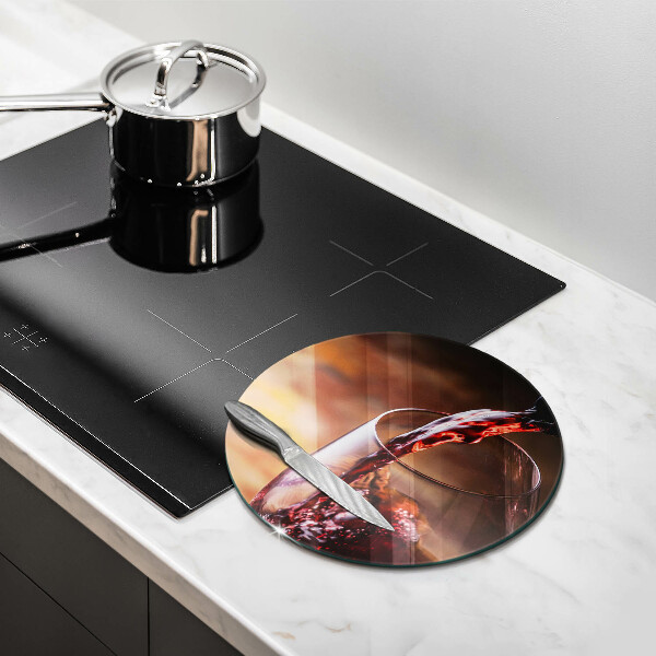 Glas Ceranfeldabdeckung Spritzschutz Rotwein und ein Glas