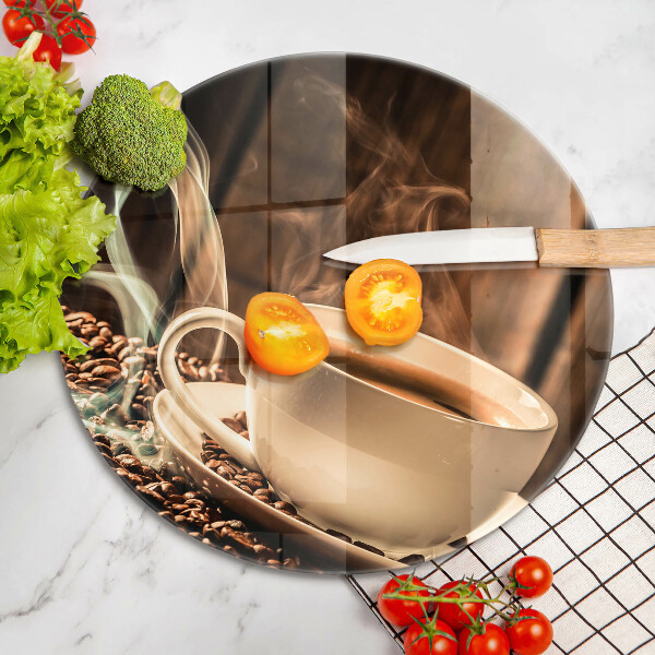 Glas Herdabdeckplatte Tasse und Kaffeebohnen