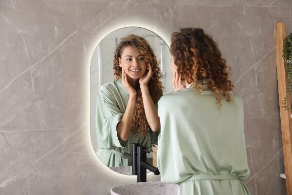 Ovaler spiegel mit beleuchtung 46x80 cm