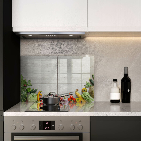 Herdabdeckung Gemüse auf Brettern