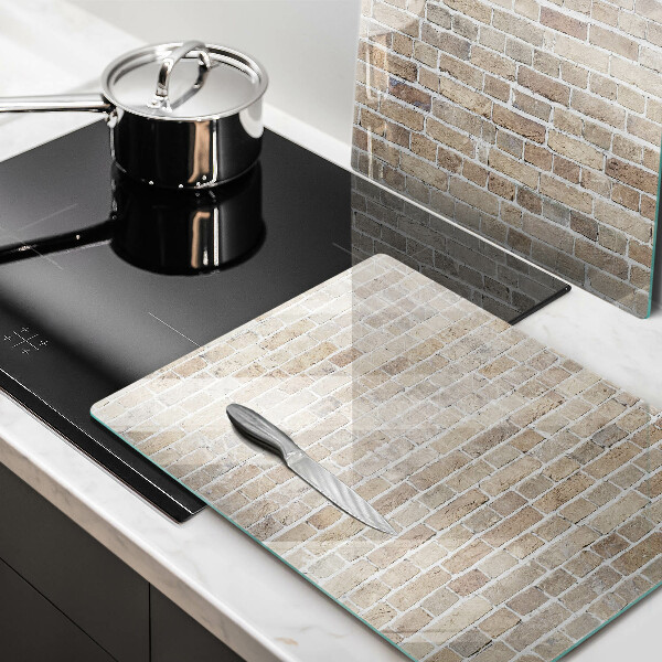 Herdabdeckung Helle Backsteinmauer