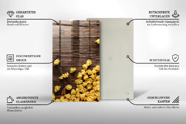 Abdeckung induktionskochfeld Nudeln auf dem Tisch