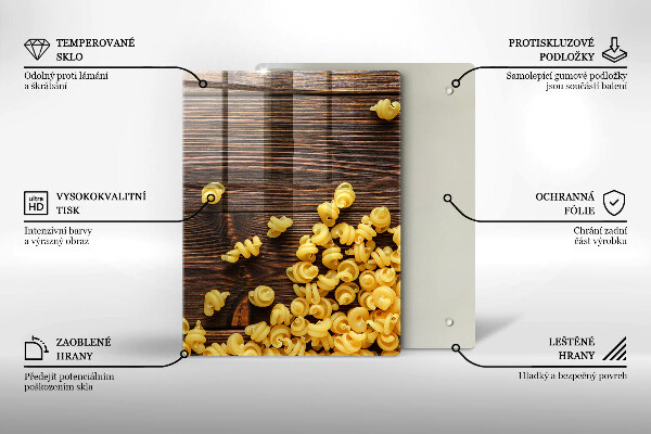 Abdeckung induktionskochfeld Nudeln auf dem Tisch