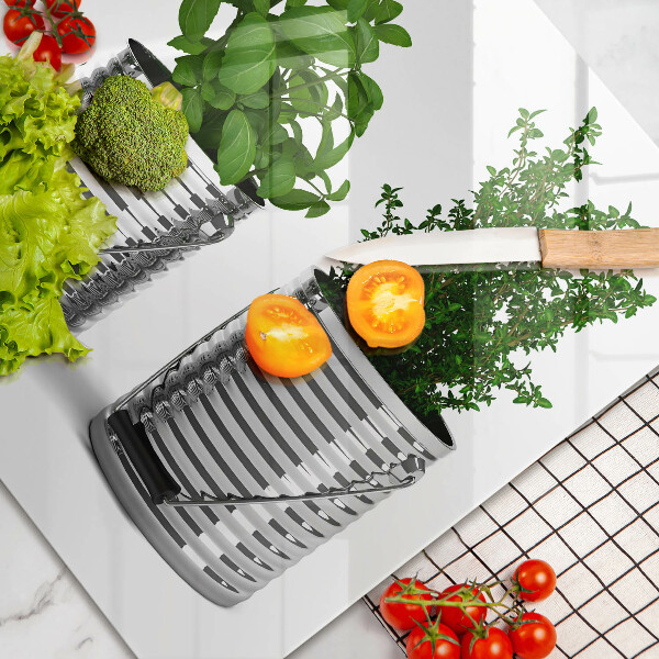 Herdabdeckung Töpfe mit Kräuterpflanzen