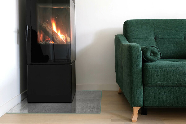 Quadratische Funkenschutzplatte aus Glas Rohbetonstruktur