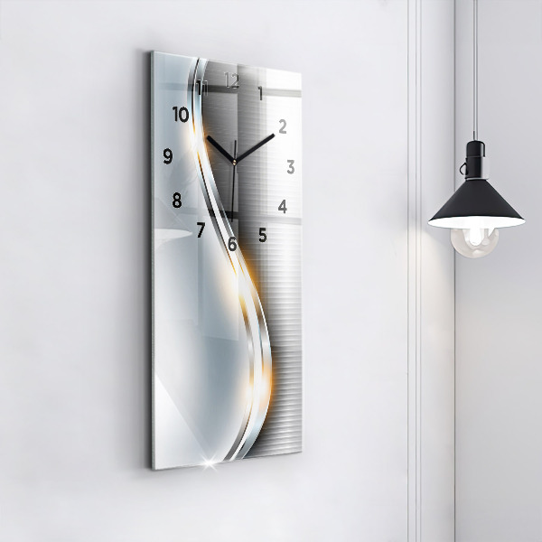 Vertikale Uhr Metallische Abstraktion