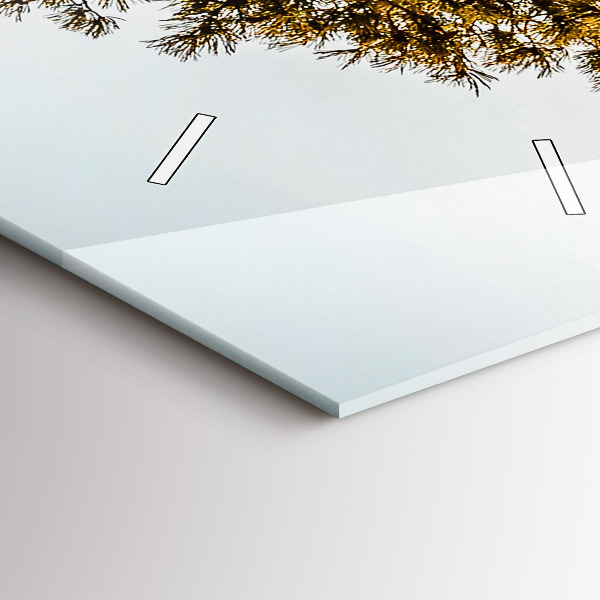 Vertikale Uhr mit motiv Baum in den Bergen