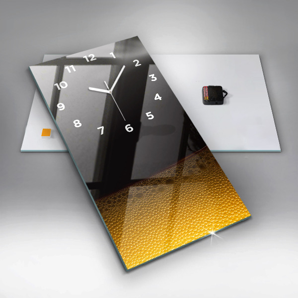 Vertikale Uhr Orangensaft