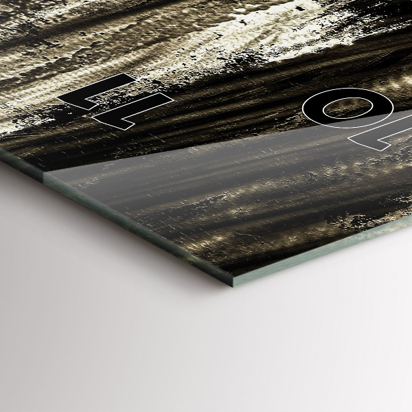 Vertikale Uhr mit motiv Frau in einer regnerischen Nacht