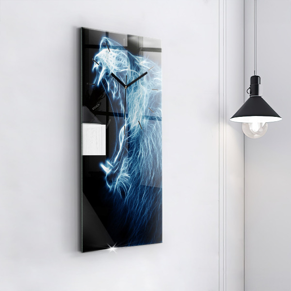 Vertikale Uhr mit motiv Körpersprache eines wilden Löwen