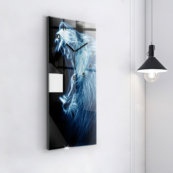 Vertikale Uhr mit motiv Körpersprache eines wilden Löwen