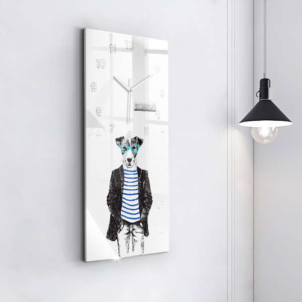 Vertikale Uhr Hund in einem menschlichen Körper