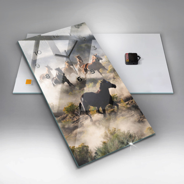 Vertikale Uhr mit motiv Herde von rasenden Pferden