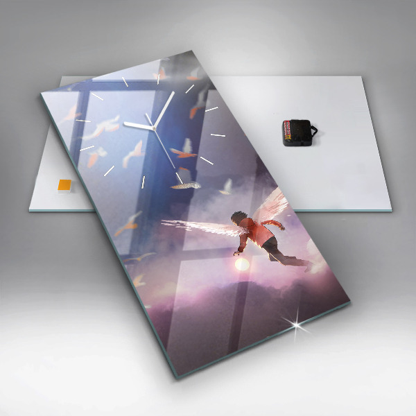 Vertikale Uhr Junge mit Flügeln