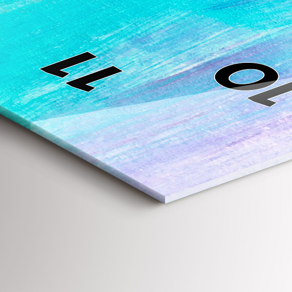 Vertikale Uhr Abstrakt von Wolkenkratzern