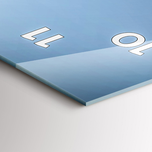 Vertikale Uhr mit motiv Schwäne im Herzen