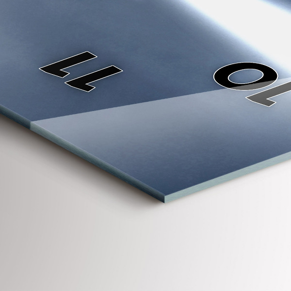 Vertikale Uhr Leuchtturm