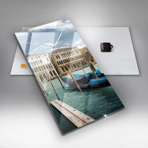 Vertikale Uhr Gondeln Venedig Italien