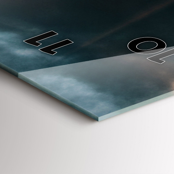 Vertikale Uhr mit motiv Eiffelturm im Sonnenschein