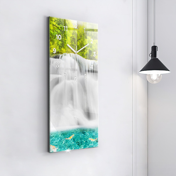 Vertikale Uhr mit motiv Wasserfall in Thailand