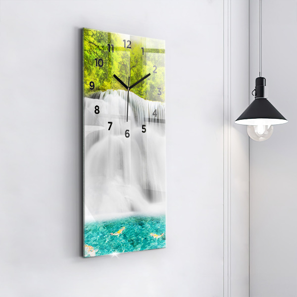 Vertikale Uhr mit motiv Wasserfall in Thailand