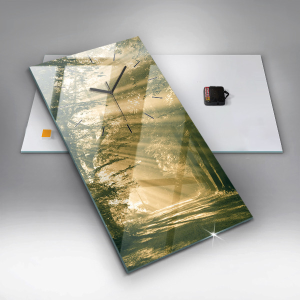 Vertikale Uhr mit motiv Sonnenstrahlen Wald