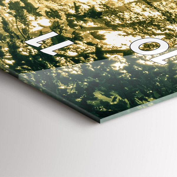 Vertikale Uhr mit motiv Sonnenstrahlen Wald