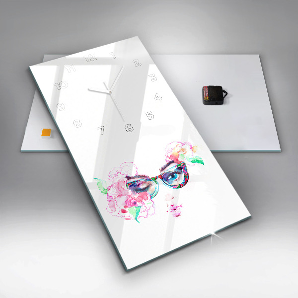 Vertikale Uhr mit motiv Gesicht einer Frau mit Brille