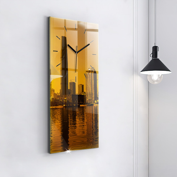 Vertikale Uhr Zhujiang-Fluss