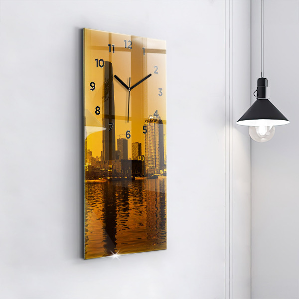 Vertikale Uhr Zhujiang-Fluss