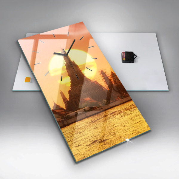 Vertikale Uhr Wat arun Bangkok Thailand