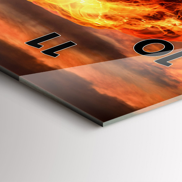 Vertikale Uhr mit motiv Atombombenexplosion