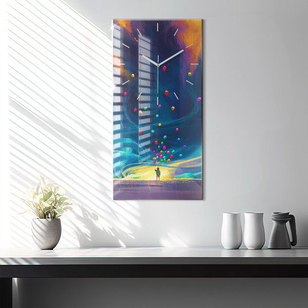 Vertikale Uhr Kind und Luftballons