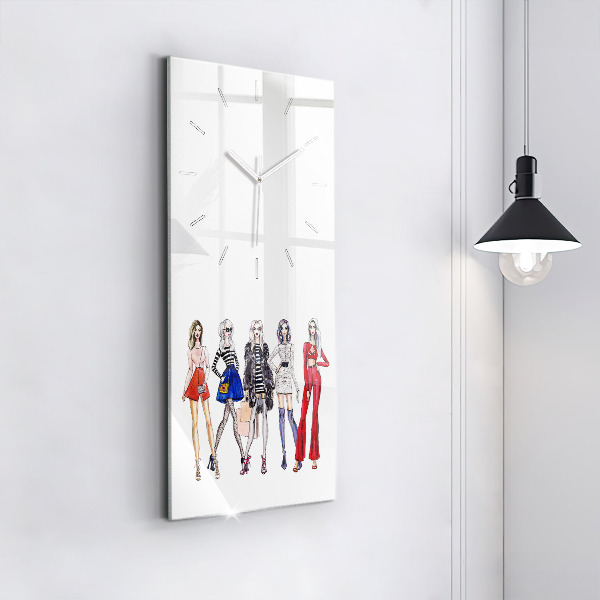 Vertikale Uhr Modische Mädchen
