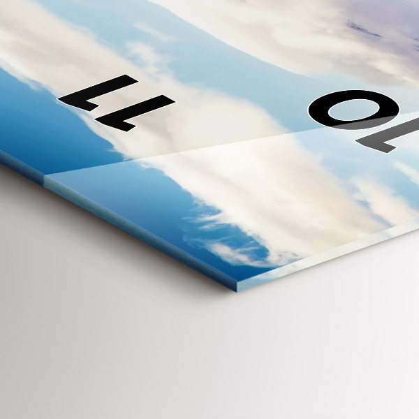 Vertikale Uhr mit motiv Blick auf den See