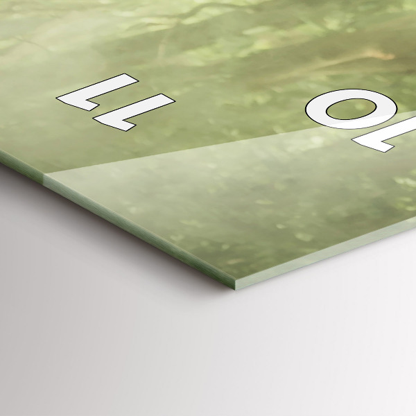 Vertikale Uhr mit motiv Kinder führen einen Elefanten