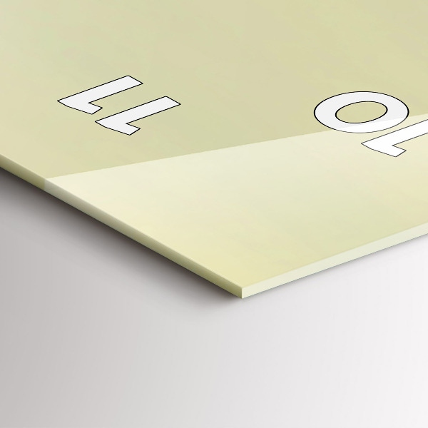 Vertikale Uhr mit motiv Nebliger Wald Adler