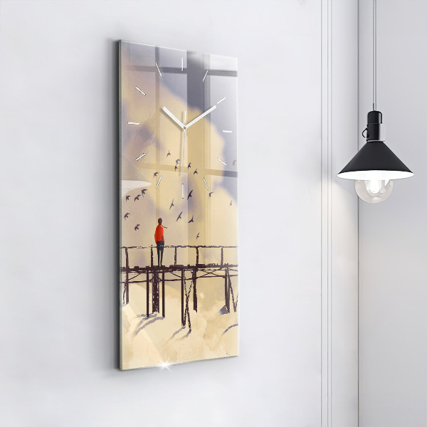 Vertikale Uhr mit motiv Mann auf einer alten Brücke