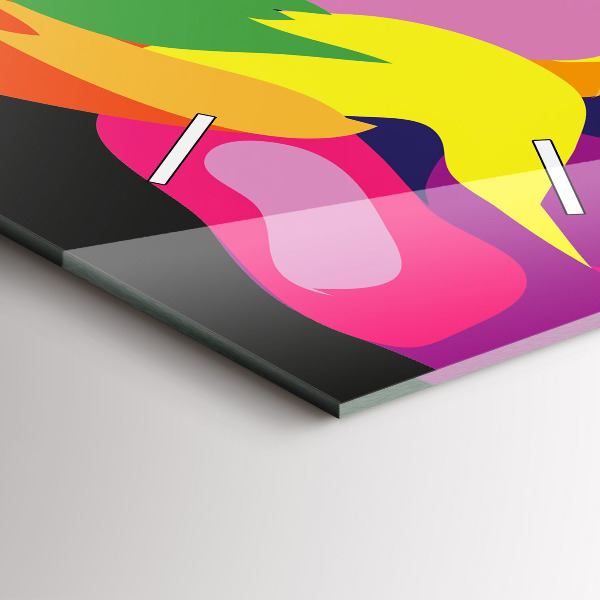 Vertikale Uhr Gefärbter Elefant