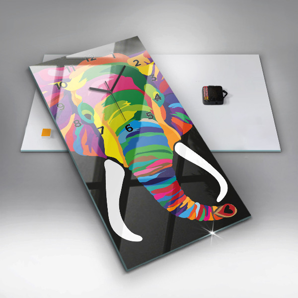 Vertikale Uhr Gefärbter Elefant