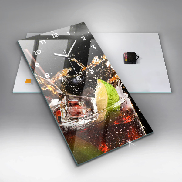 Vertikale Uhr mit motiv Getränk auf dem Eis