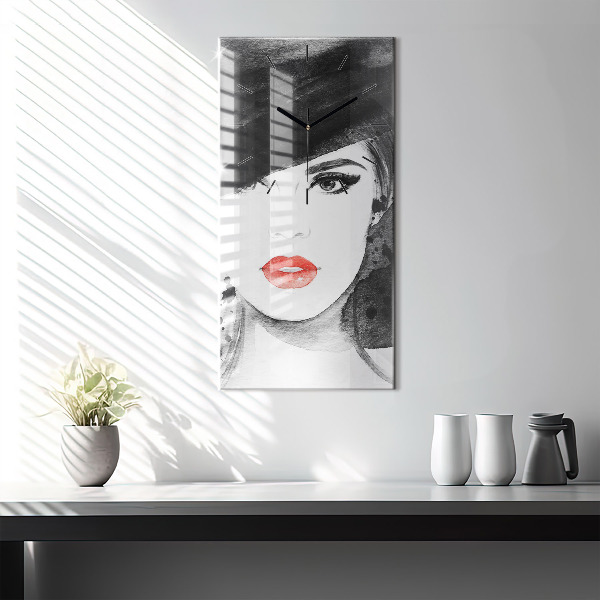 Vertikale Uhr Frau mit Hut