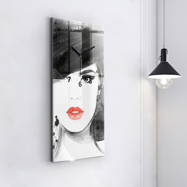 Vertikale Uhr Frau mit Hut