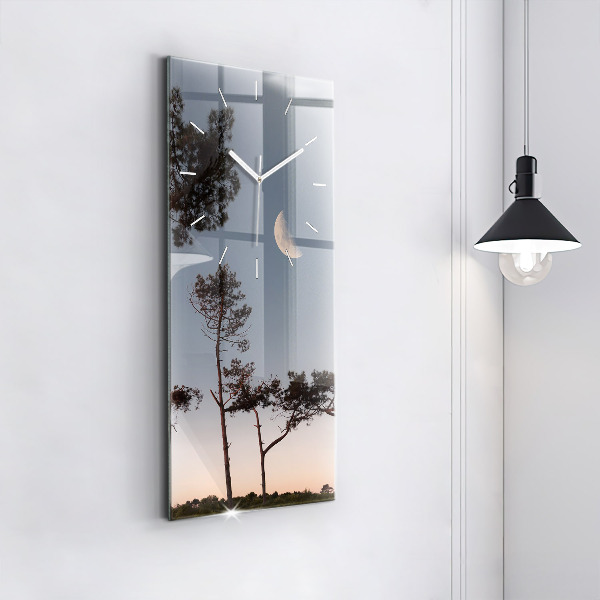 Vertikale Uhr mit motiv Mondsichel und Bäume