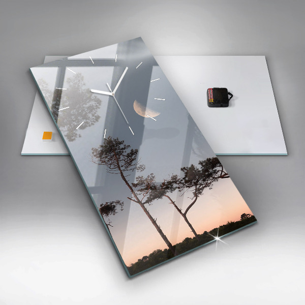 Vertikale Uhr mit motiv Mondsichel und Bäume